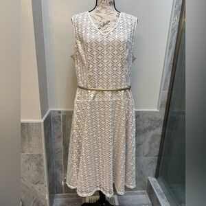 Women's Kasper Lace Dress Size 16 White & Gold